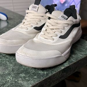 Vans UltraRange Sneakers 11.5